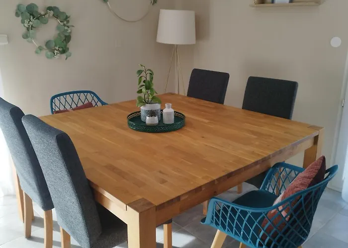 Au Calme 20 Min De La Face Aux Vignes فيلة